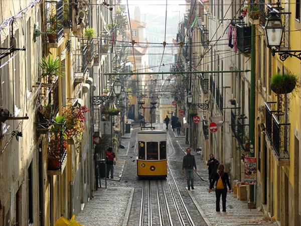 Лиссабон трамваи